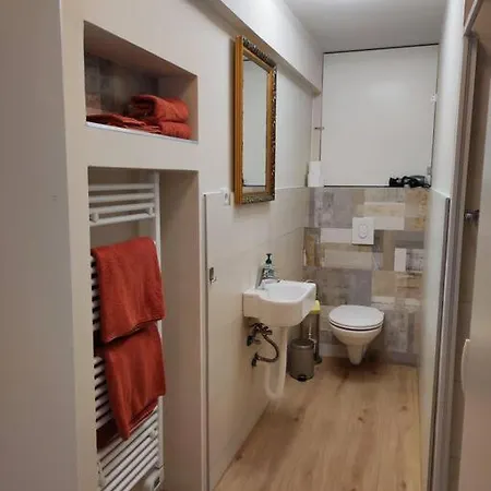 2 Beim Strandbad Reifnitz